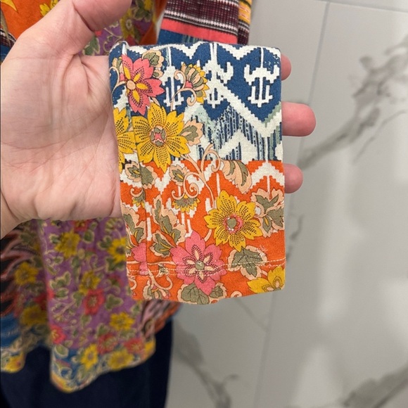 Johnny Was Allie Flower V-Neck Longs Sleeve Blouse Tee - Picture 4 of 6